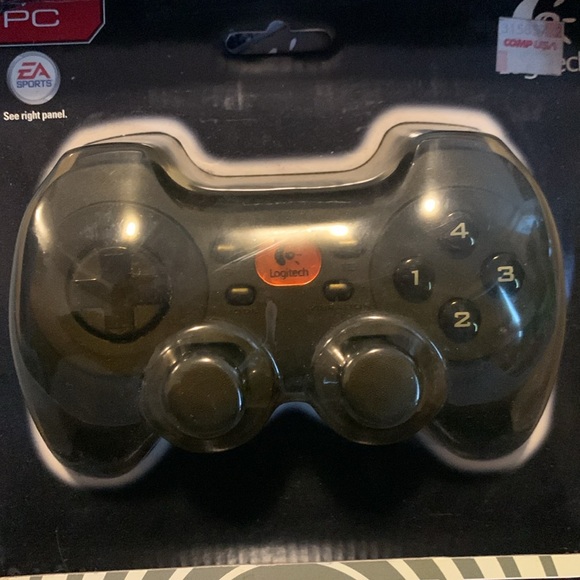Vintage PC Logitech game cordless Rumblepad 2 - Picture 2 of 12